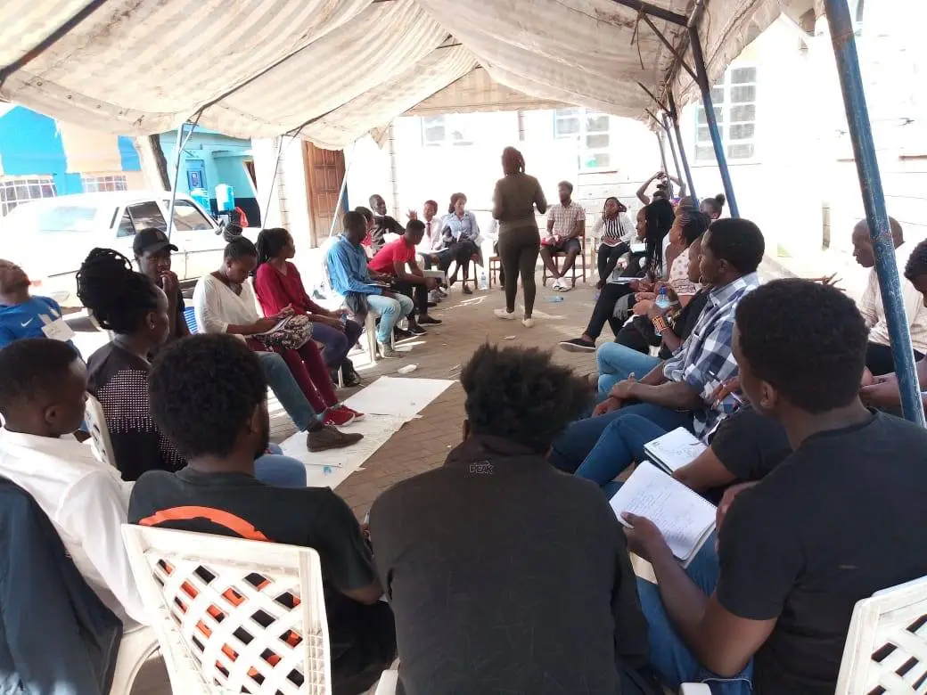 Haki Nawiri Afrika human rights training with young people